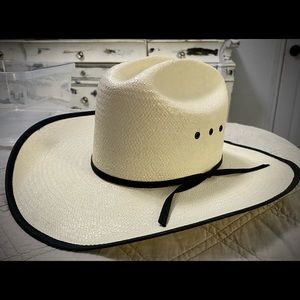 Justin straw cowboy hat size 6 5/8 never worn